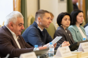 Круглый стол в Законодательном собрании по орфанным заболеваниям